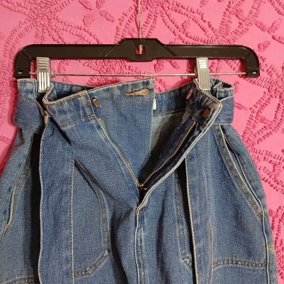 Forever 21 Blue Denim Belted Mini-Skirt Size M - Picture 3 of 6